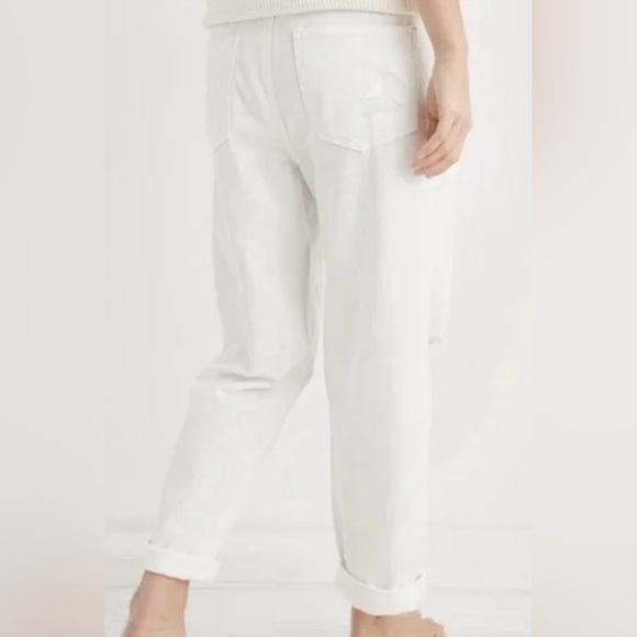 aerie High-Waisted Relaxed Denim Jogger in Pure White size Medium (Size 8 US) - Picture 4 of 16